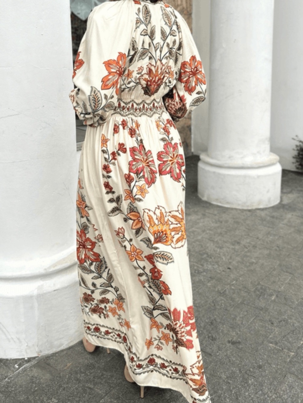 FARM Rio White Maxi Dress with Orange and Green Floral Embroidery Size S - Picture 5 of 12